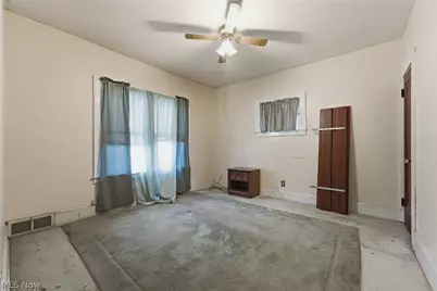 890 Hamlin Street, Akron, OH 44320 - Photo 15