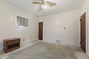 890 Hamlin St, Akron, OH 44320 - Photo 17