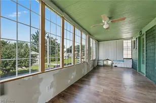 890 Hamlin St, Akron, OH 44320 - Photo 9