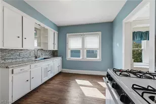 890 Hamlin St, Akron, OH 44320 - Photo 31