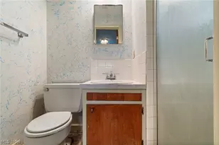 1490 Shanabrook Dr, Akron, OH 44313 - Photo 25