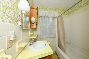 105 Grove St, Lodi, OH 44254 - Photo 13