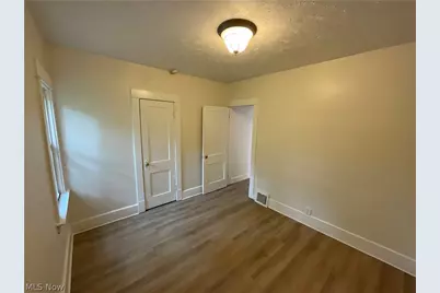 726 E 117th Street #Up, Loveland, OH 44108 - Photo 9