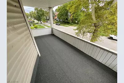 726 E 117th Street #Up, Loveland, OH 44108 - Photo 13