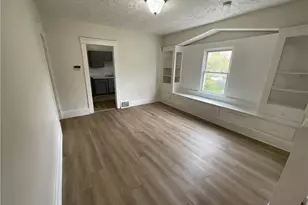 726 E 117th St, Loveland, OH 44108 - Photo 5