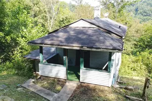 854 Spencer Ave, Steubenville, OH 43952 - Photo 3