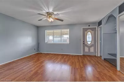 4610 Willow Avenue, Lorain, OH 44055 - Photo 3