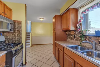 4610 Willow Avenue, Lorain, OH 44055 - Photo 7
