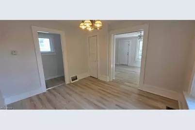 496 Rothrock Avenue, Akron, OH 44314 - Photo 13