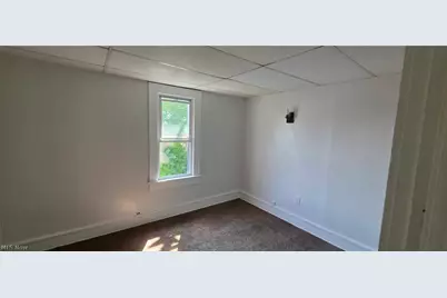 496 Rothrock Avenue, Akron, OH 44314 - Photo 21