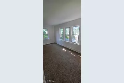 496 Rothrock Avenue, Akron, OH 44314 - Photo 19