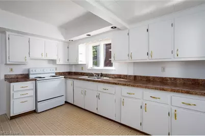 1210 Brown Street, Akron, OH 44301 - Photo 9