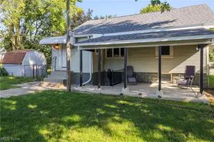 1010 Georgia Ave, Akron, OH 44306 - Photo 7