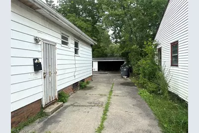 4549 Lee Road, Loveland, OH 44128 - Photo 3