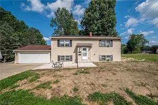 3907 S Schenley Ave, Youngstown, OH 44511 - Photo 3