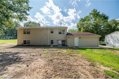 3907 S Schenley Avenue, Youngstown, OH 44511 - Photo 33