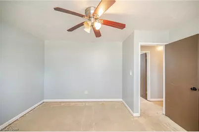 3907 S Schenley Avenue, Youngstown, OH 44511 - Photo 33