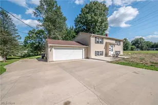 3907 S Schenley Ave, Youngstown, OH 44511 - Photo 3