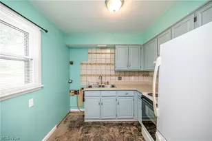 3907 S Schenley Ave, Youngstown, OH 44511 - Photo 25