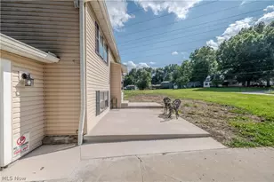 3907 S Schenley Ave, Youngstown, OH 44511 - Photo 5