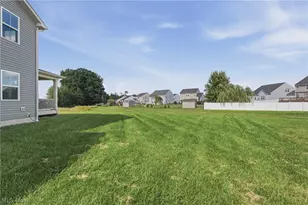 2180 Orchard Cir, Ravenna, OH 44266 - Photo 5