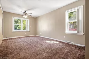 1489 E 361st St, Eastlake, OH 44095 - Photo 25