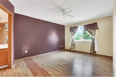 4305 E Strattford Circle E, Zanesville, OH 43701 - Photo 5