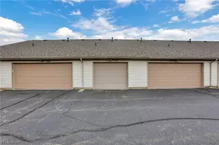 4305 E Strattford Circle E, Zanesville, OH 43701 - Photo 23
