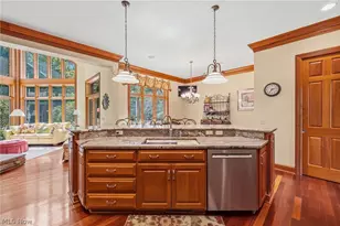 1088 River Woods Dr, Hinckley, OH 44233 - Photo 21