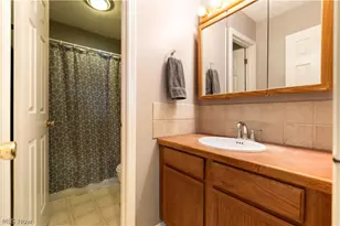 1206 W Maple St, North Canton, OH 44720 - Photo 15