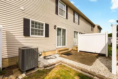 1206 W Maple Street, North Canton, OH 44720 - Photo 21