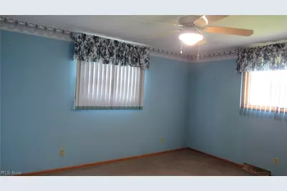 6841 Navarre Road SW, Massillon, OH 44646 - Photo 23