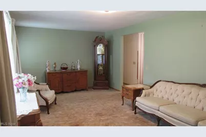 6841 Navarre Road SW, Massillon, OH 44646 - Photo 7