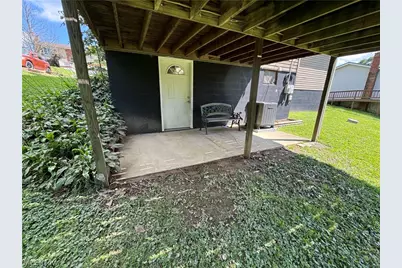 142 Pine Lane, Barnesville, OH 43713 - Photo 9