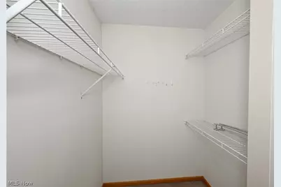 2156 Thornbury Lane, Akron, OH 44319 - Photo 27