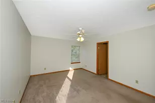 2156 Thornbury Ln, Akron, OH 44319 - Photo 25