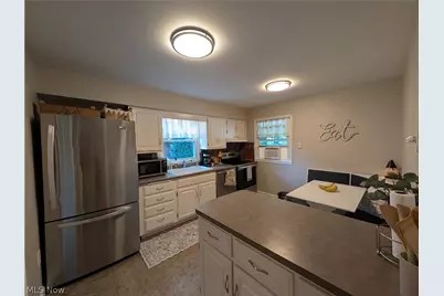 11650 Chestnutdale Road, Chardon, OH 44024 - Photo 23
