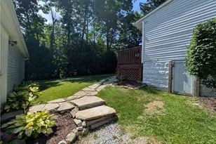 11650 Chestnutdale Rd, Chardon, OH 44024 - Photo 13