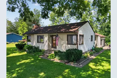 306 Everett Street, Grand River, OH 44045 - Photo 1