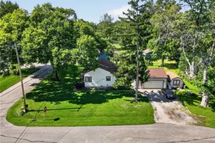 306 Everett St, Grand River, OH 44045 - Photo 7