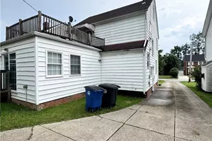 17015 Glendale Ave, Loveland, OH 44128 - Photo 3
