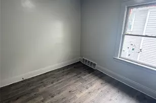 9529 Mount Auburn Ave, Loveland, OH 44104 - Photo 9