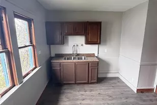 9529 Mount Auburn Ave, Loveland, OH 44104 - Photo 15