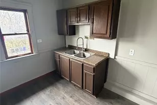 9529 Mount Auburn Ave, Loveland, OH 44104 - Photo 17