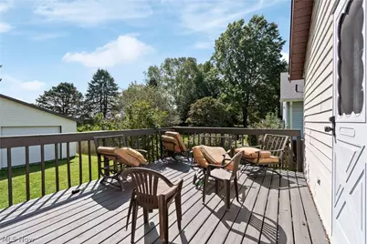1532 Ellesmere Avenue NW, North Canton, OH 44720 - Photo 5