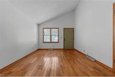 1532 Ellesmere Avenue NW, North Canton, OH 44720 - Photo 7