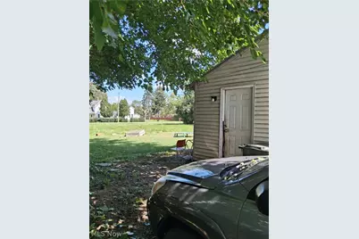 1815 14th Street SE, Canton, OH 44707 - Photo 3