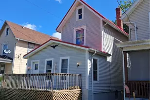 704 Smith Ave SW, Canton, OH 44706 - Photo 3