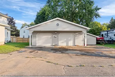 3323 Cleveland Avenue S, Canton, OH 44707 - Photo 25