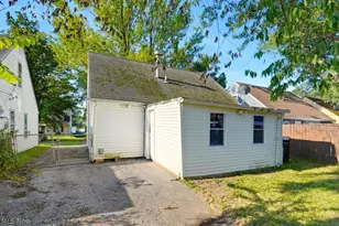 18614 Homeway Rd, Loveland, OH 44135 - Photo 17